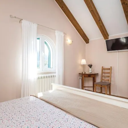 Villa Sirotnjak