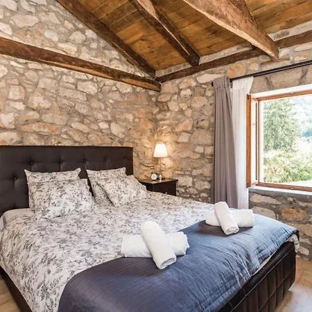 Villa Sirotnjak
